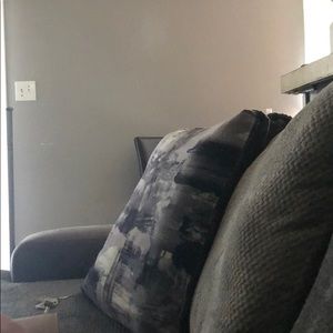 Meet your Posher, Ma elena